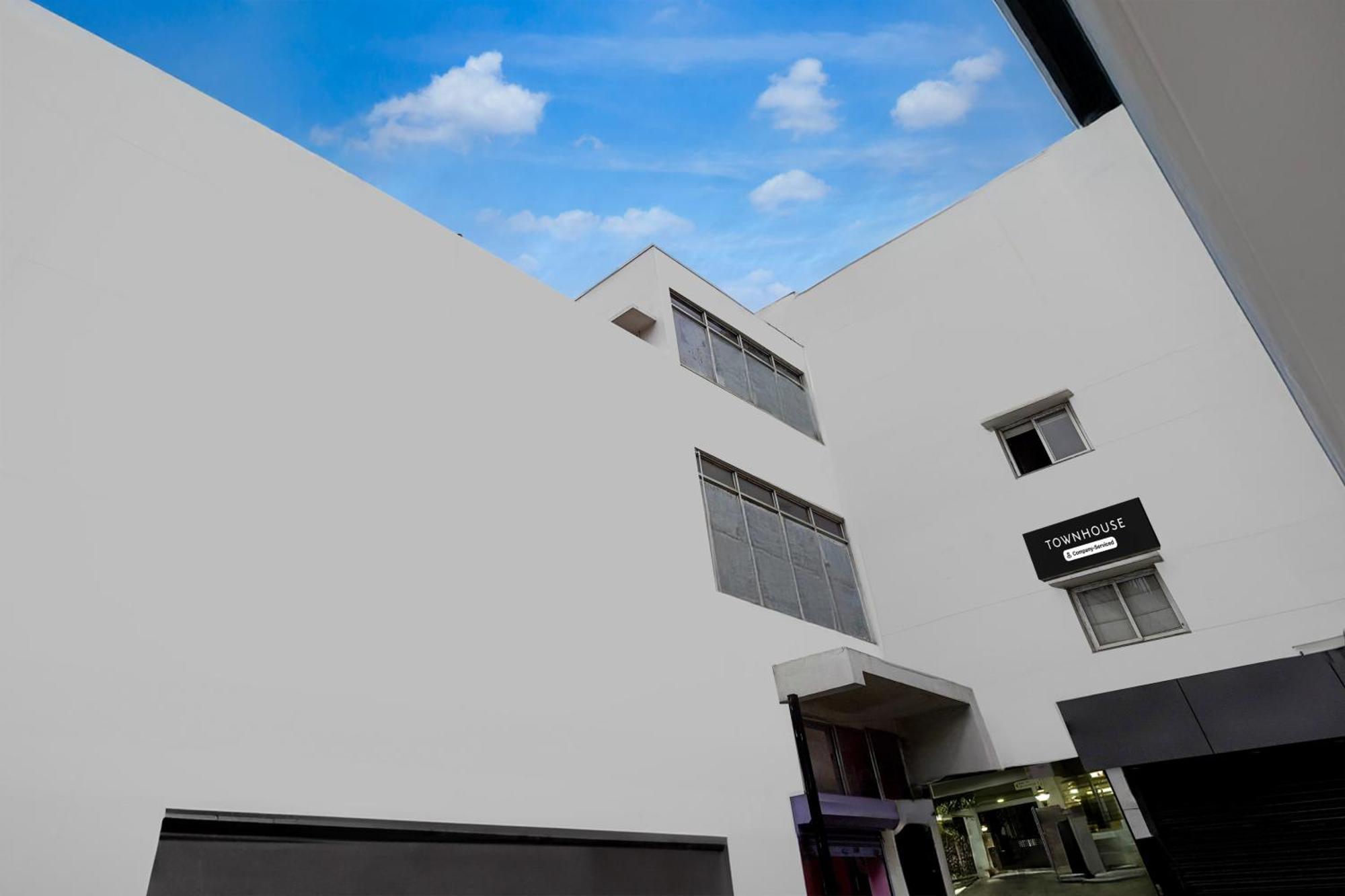 צ'נאי Super Townhouse Arcot Road Near Kauvery Hospital מראה חיצוני תמונה
