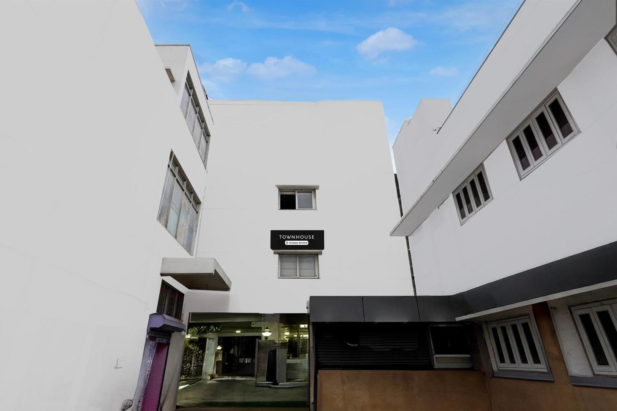 צ'נאי Super Townhouse Arcot Road Near Kauvery Hospital מראה חיצוני תמונה