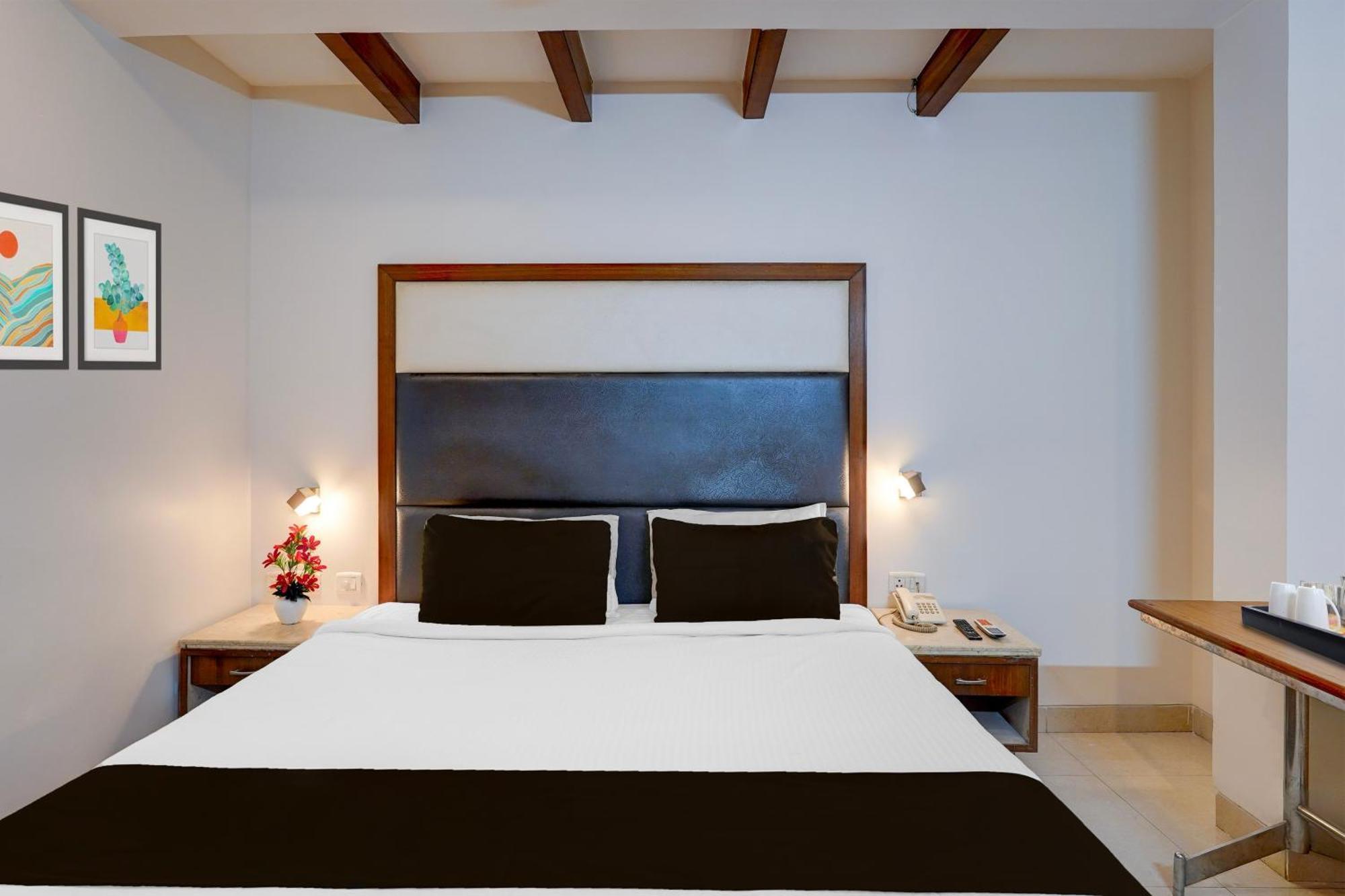 צ'נאי Super Townhouse Arcot Road Near Kauvery Hospital מראה חיצוני תמונה