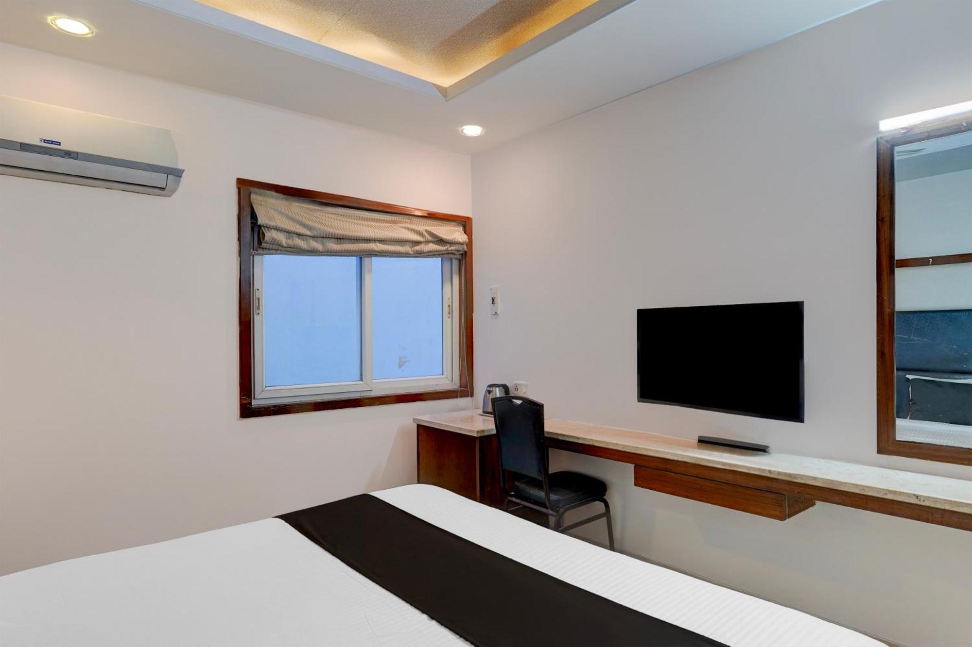 צ'נאי Super Townhouse Arcot Road Near Kauvery Hospital מראה חיצוני תמונה