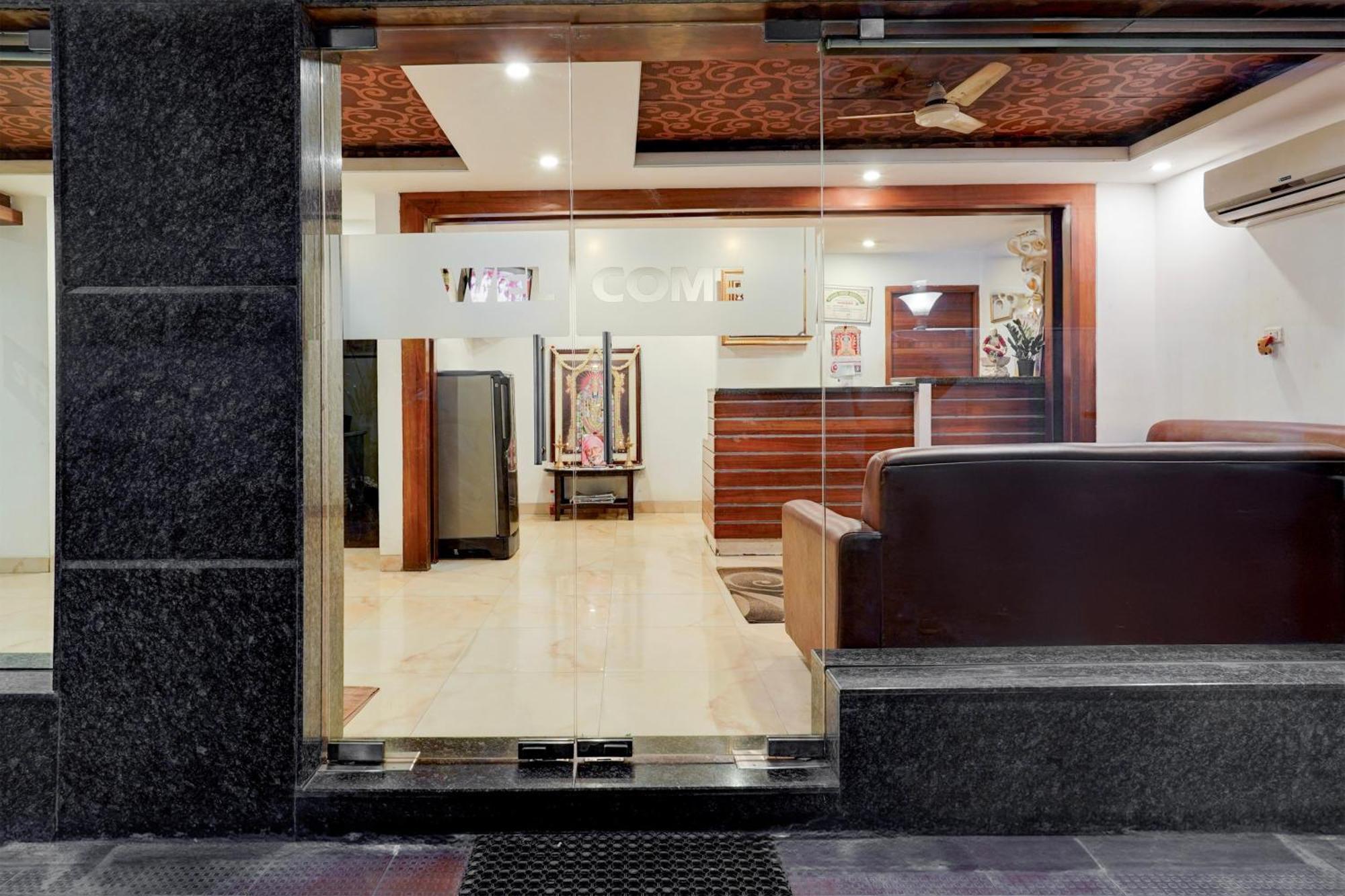 צ'נאי Super Townhouse Arcot Road Near Kauvery Hospital מראה חיצוני תמונה
